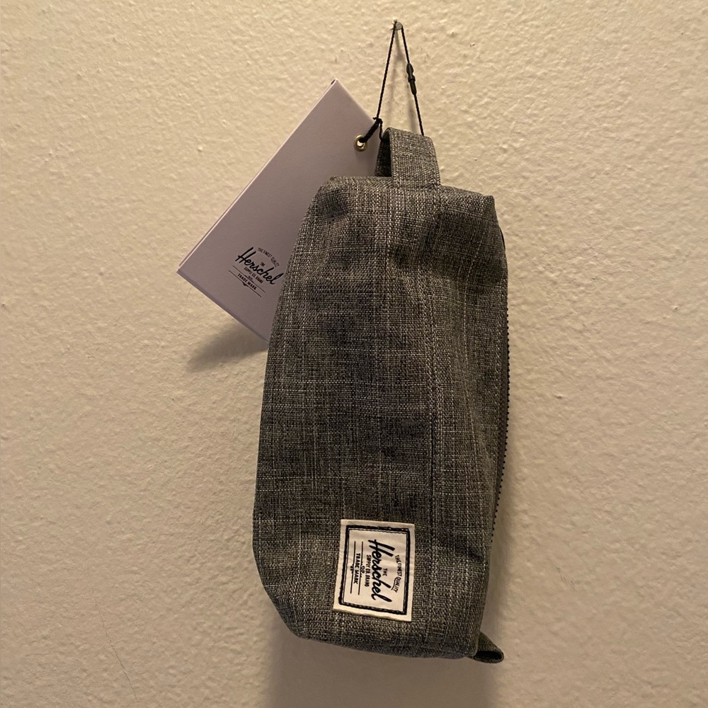 Herschel Supply Co. Accessories Bag NWT